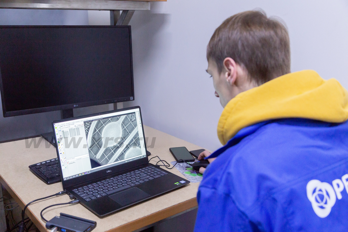 Итоговое изображение с детектора поступает на ПК оператора в режиме онлайн